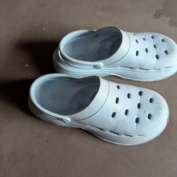 Zara AIR CHAMBER CLOGS Blue | US Size  5½ (9.5 INCHES) - Picture 3 of 16